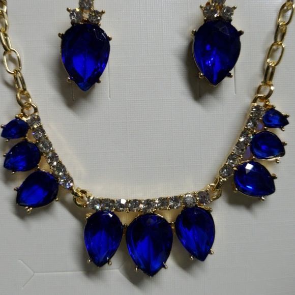Jewelry - Royal Blue Quartz and Rhinestone Necklace/Earrings